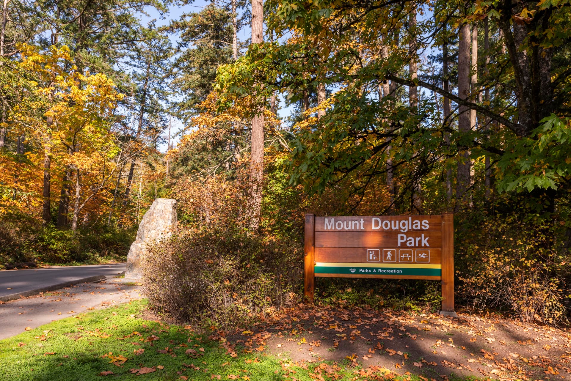 Mount Douglas Park